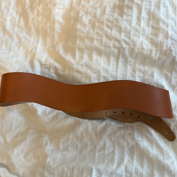 MOVING SALE! Vintage snake leather belt - Picture 7 of 8